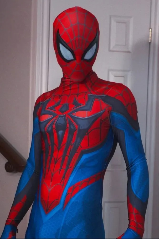 3D Printing Toys - Disfraz de Cosplay de Benjam BUG