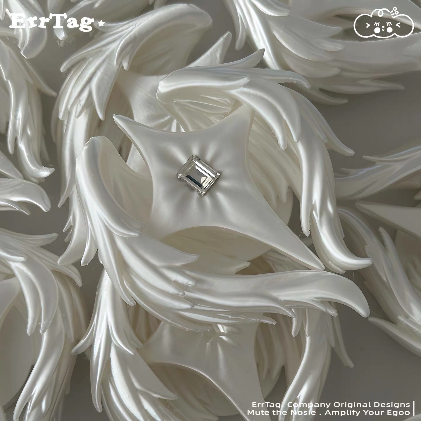 3D Printing Zirconia - ErrTag. Soporte para Teléfono con Diseño